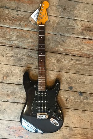 Fender Stratocaster Modern Player HSH (Crafted in China)