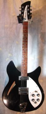 Rickenbacker 330 Black Used