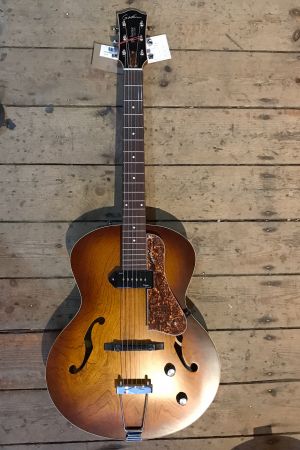 Godin 5th Avenue P90