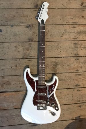 Burns Cobra White Used