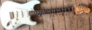 Fender (USA) Stratocaster Performer W/ Hard Case